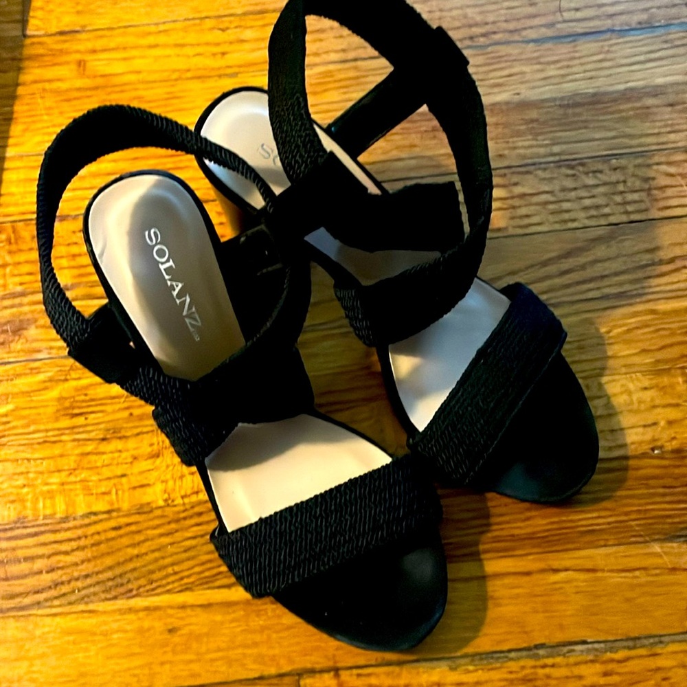 Solanz black strappy heels